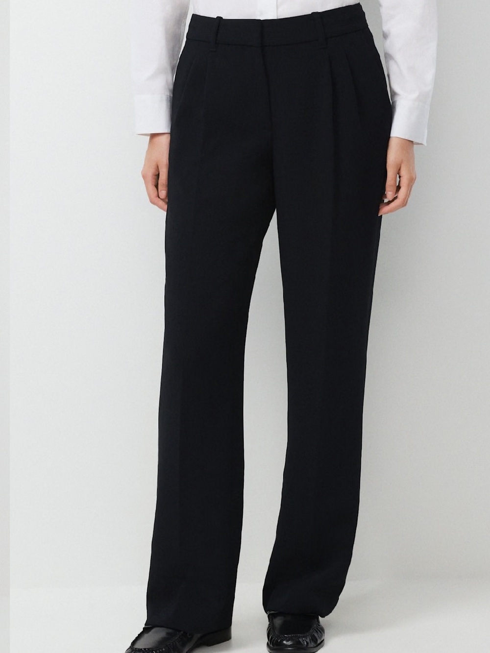 Wilfred The Effortless Pant™ Crepette™ Black Straight-Leg Dress 8